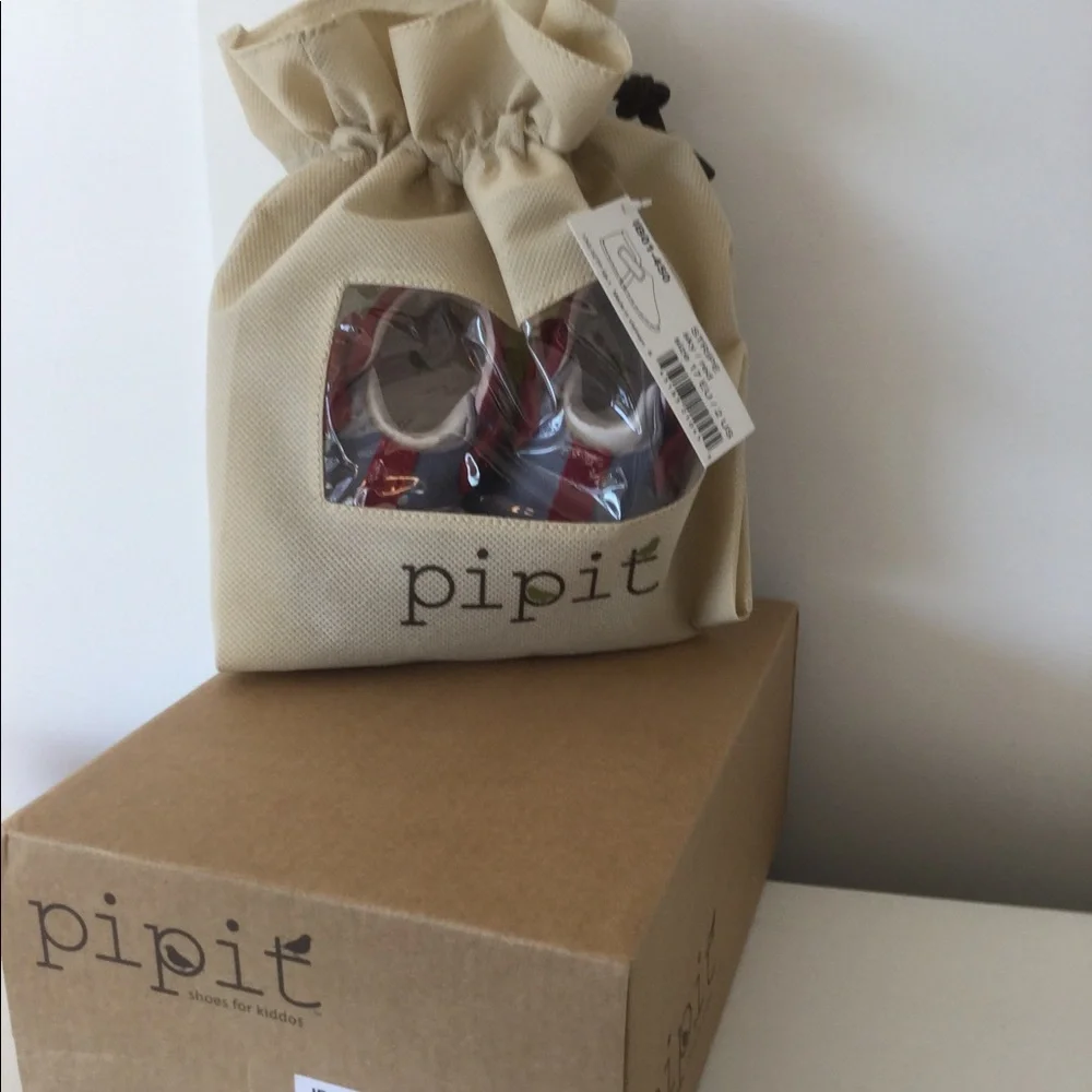 NWT Pipit Suede “ Stripe” Baby Shoes